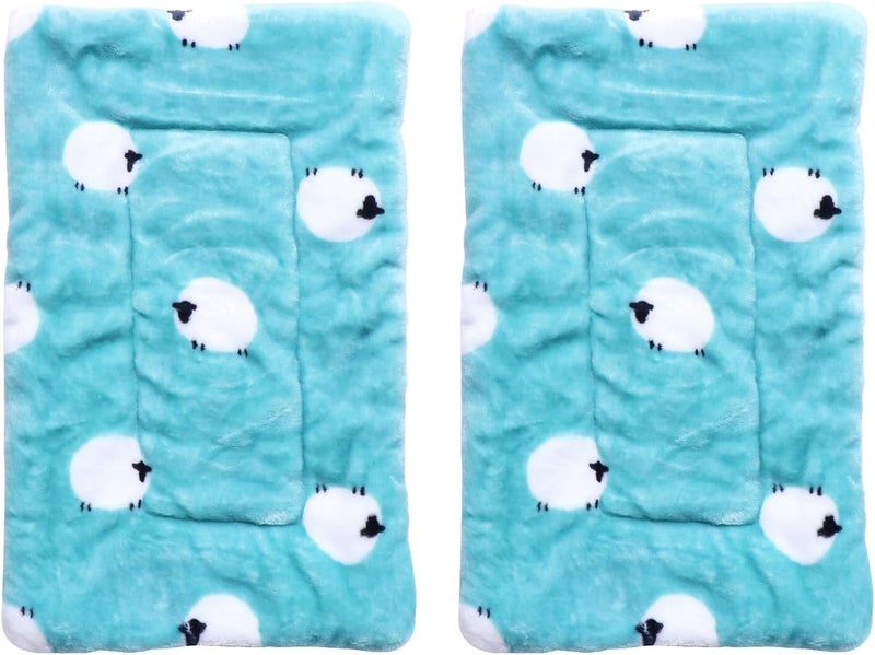 Small Pet Cushion and Warm Sleep Mat for Hamsters and Squirrels, 2pcs Thick Coral Fleece Bedding Pads Suitable for Indoor Small Animals and Winter Use Random Style - Image 1