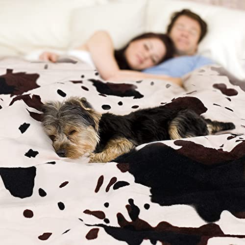 Yiyhuxf Cow Print Blanket Animal Brown Black Milky White Faux Fur Throw Blankets Western Cute Flannel Fleece Decorative Bed Sofa Office Blanket 60"x50" - Image 3