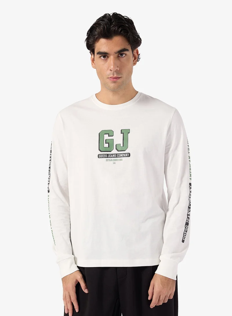 جس تيشيرت بأكمام طويلة مناسب