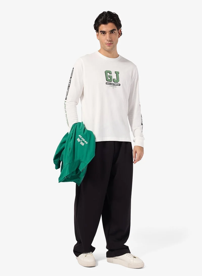 جس تيشيرت بأكمام طويلة مناسب