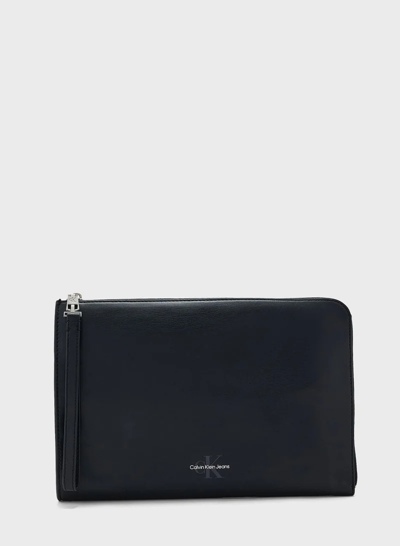 Calvin Klein Jeans Toiletry Bag