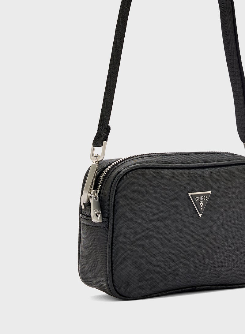 GUESS Logo Detail Zip Over Toiletry Bags  - Image 3
