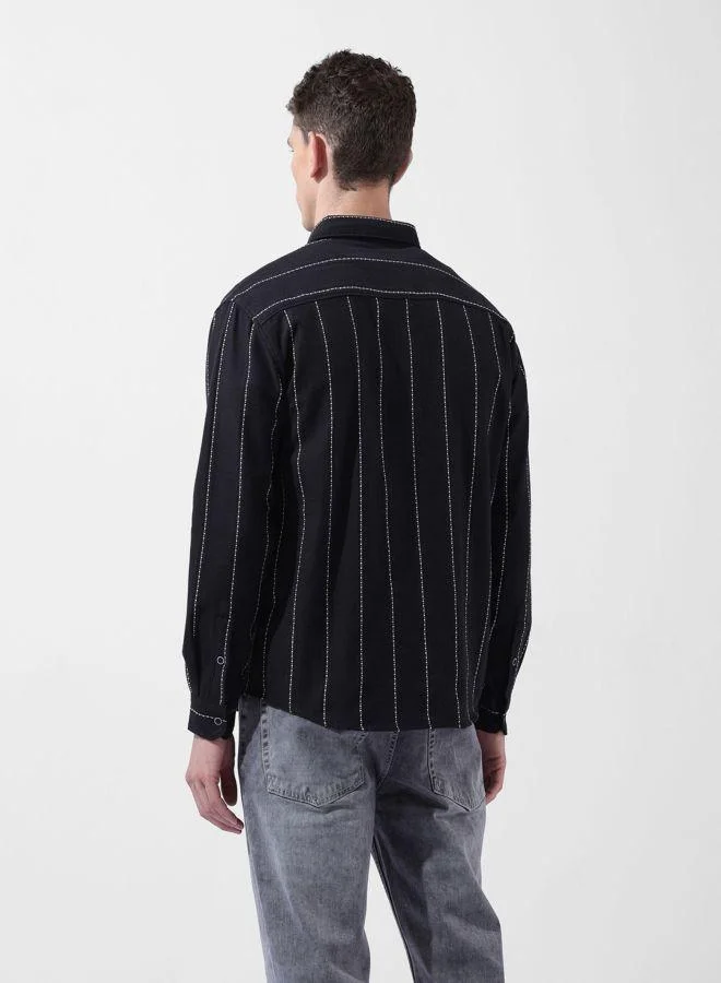 شركة المرآب الهندية Men Relaxed Fit Striped Cutaway Collar Full Sleeves Shirt