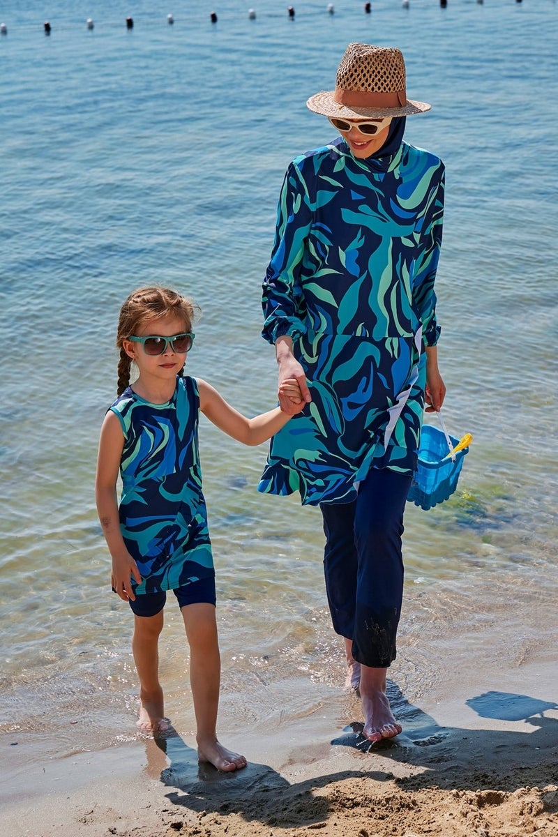 Marina Skirted Sleeveless Navy Blue Girls Swimsuit K2334  - Image 1