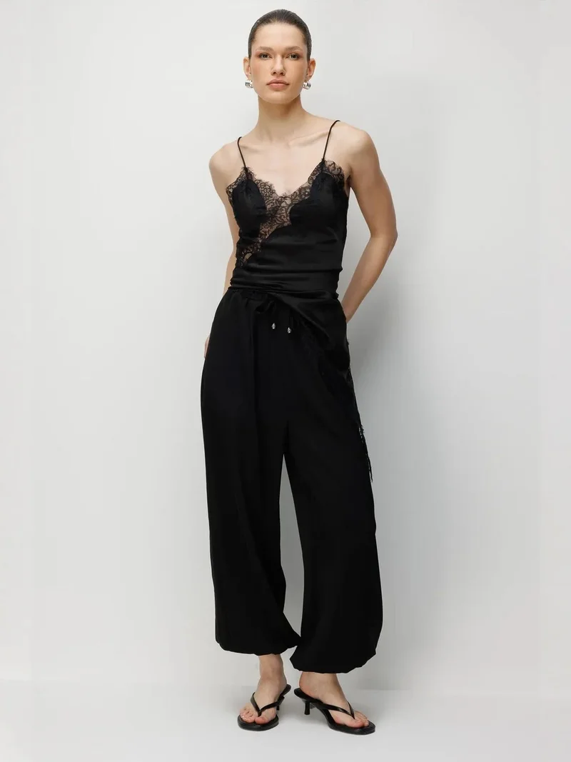 ميكسراي MIXRAY Textured Long Jogger Pants with Drawstring Waist and Pocket