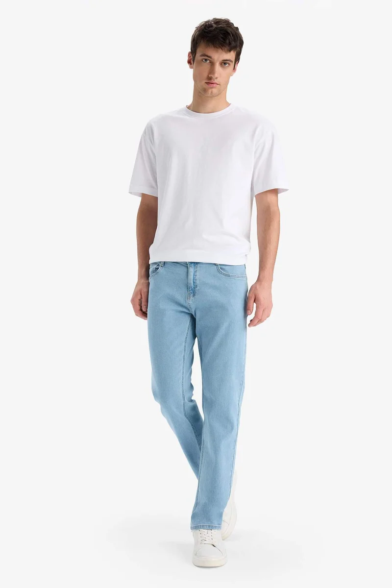 DeFacto Sergio Regular Fit Regular Waist Straight Leg Jeans