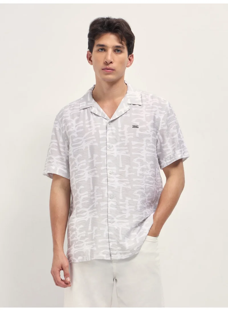 The Bear House  Men’s Classic Short Sleeve Casual Shirt – Lightweight, Breathable, and Designed for a Smart Yet Easygoing Look All Day Long for Men | Best Price UAE