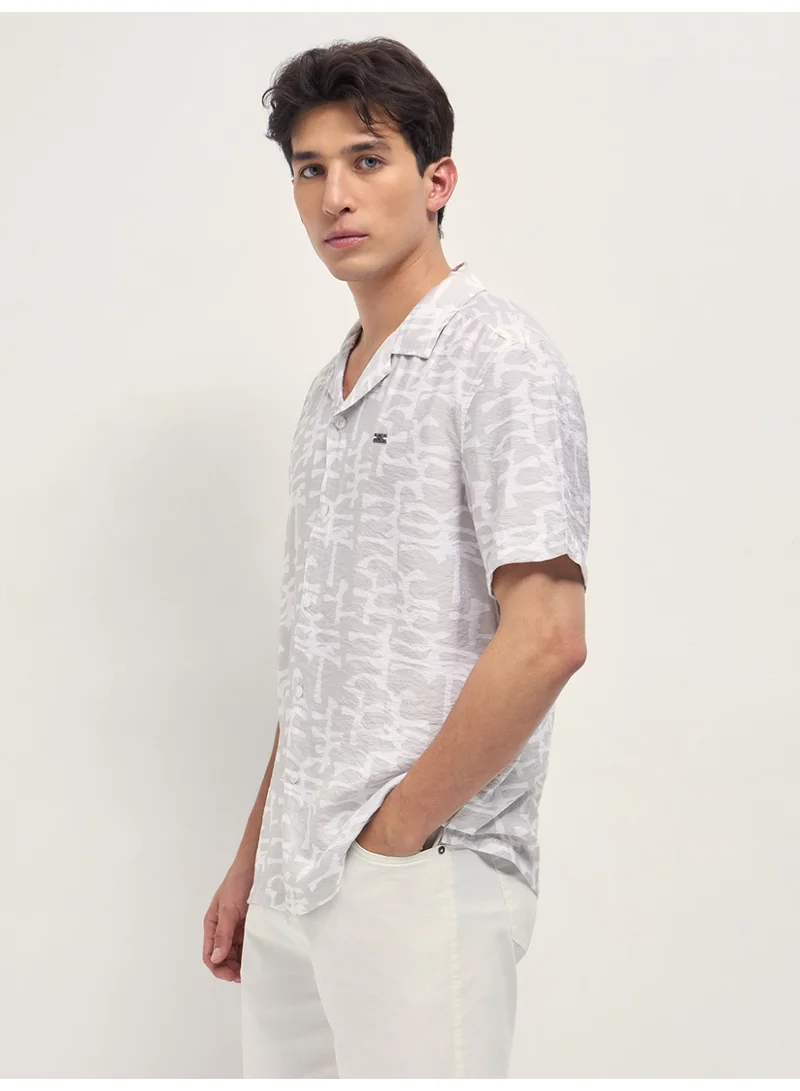 The Bear House  Men’s Classic Short Sleeve Casual Shirt – Lightweight, Breathable, and Designed for a Smart Yet Easygoing Look All Day Long for Men | Best Price UAE