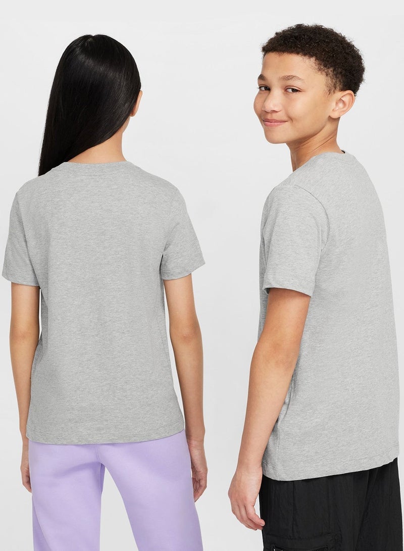 Nike Youth Nsw Futura T-Shirt - Image 2