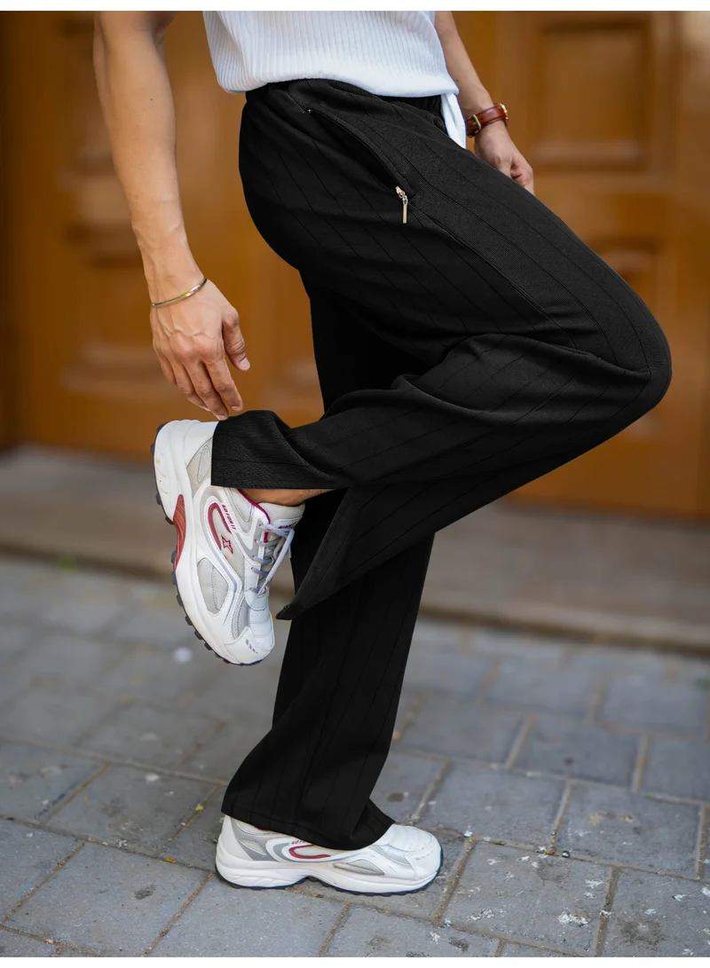 Maniac Mens Solid Black Cotton Baggy Fit Trackpant