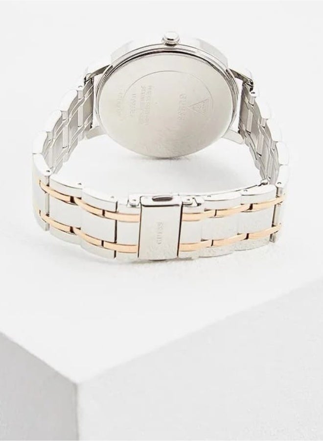 Guess Watch For Women W0933L6 - Image 5