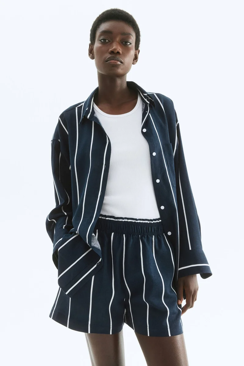 اتش اند ام شورت من مزيج الكتان