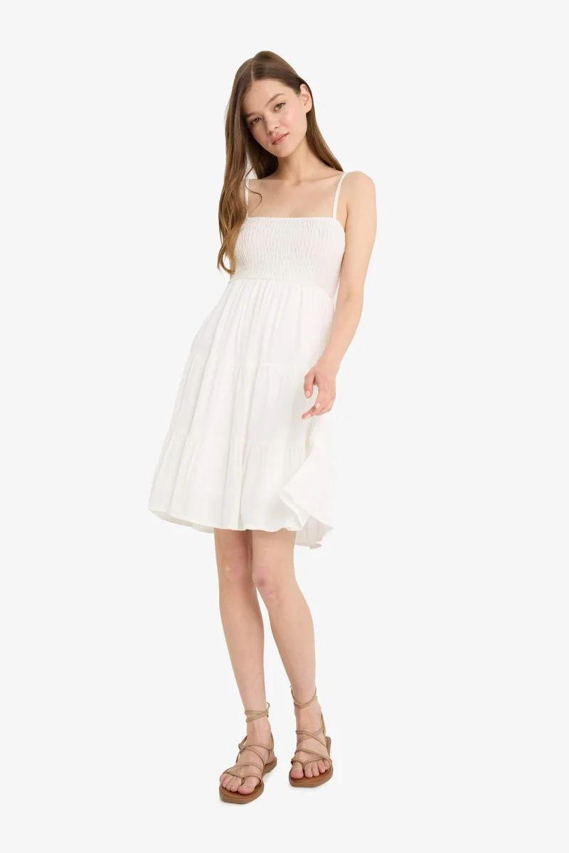 ديفاكتو Strappy Crinkle Fabric Mini Dress