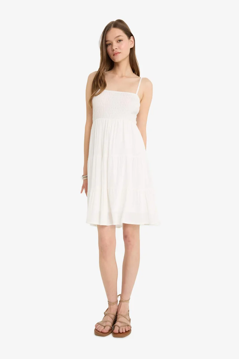 ديفاكتو Strappy Crinkle Fabric Mini Dress