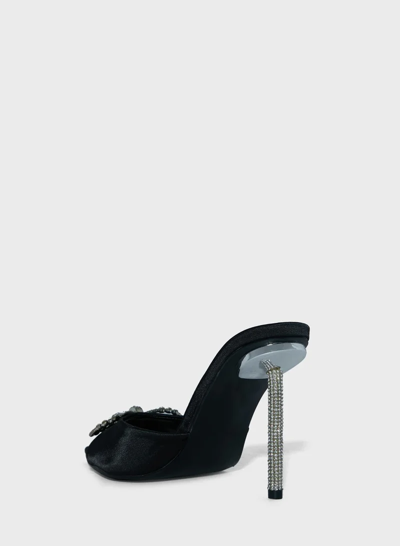 PUBLIC DESIRE Bowve Sandals
