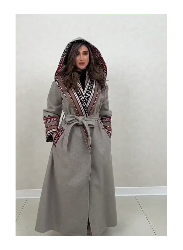 Brides Luxurious fur with royal sedum pattern - grey - Image 1