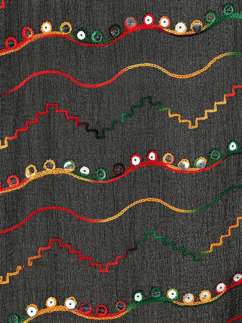 جلو باص شال نسائي أسود مطرز بالبولكاري بحافة شريطية من الشيفون للمناسبات