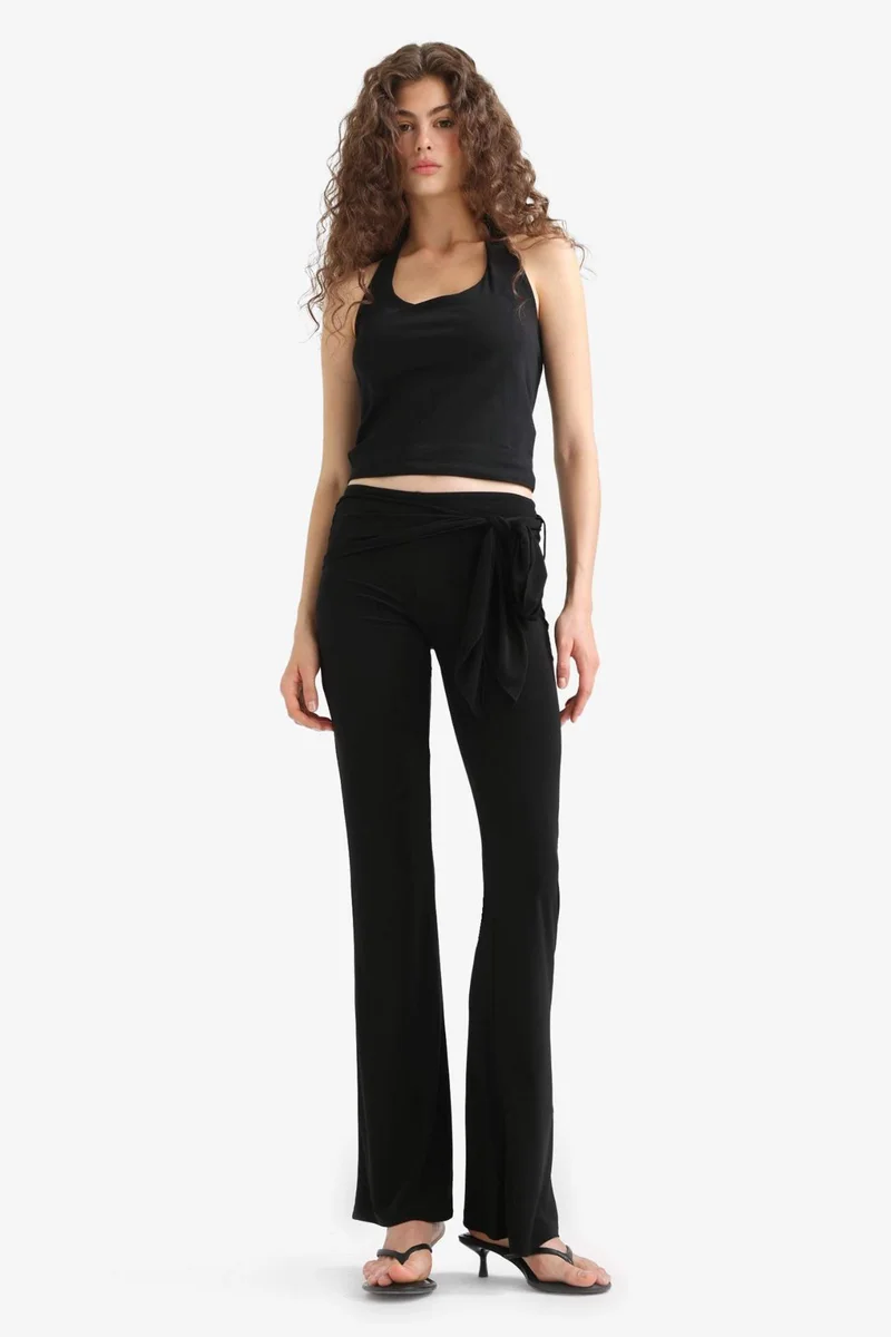 ديفاكتو Flare Fit Normal Waist Standard Length Trousers