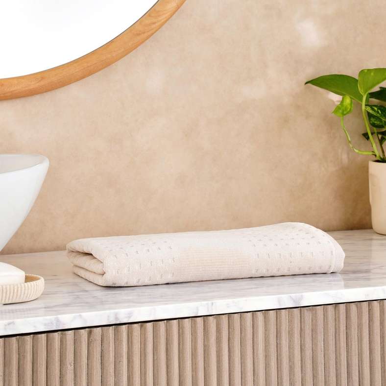 Pan Home Siesta Velour Hand Towel - Cream - Image 1