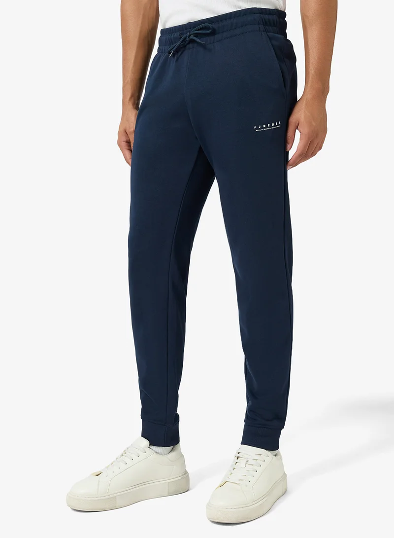 جاي جاي ريبل بنطلون رياضي برباط وشعار