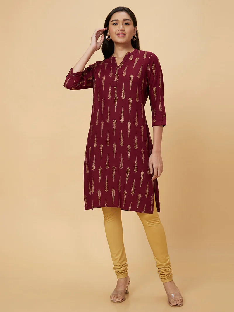 globus Globus Women Maroon Ethnic Motifs Printed Mandarin Collar Roll-Up Sleeves Straight Kurta
