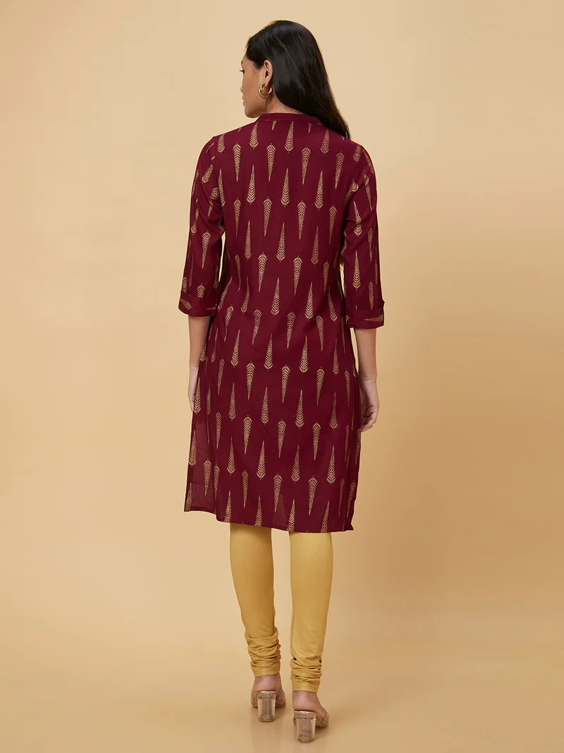 globus Globus Women Maroon Ethnic Motifs Printed Mandarin Collar Roll-Up Sleeves Straight Kurta