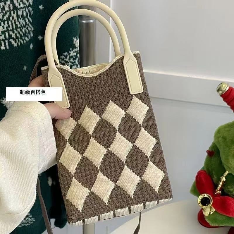 Super Cute Color Contrast Hand Bag Student Korean Mini Knitted Mobile Phone Bag Checkerboard Wave Crossbody Bag Small Bag - Image 1