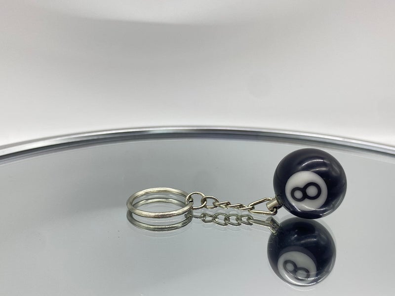 Zittop 1 Pcs 8 Ball Keychain Billiards Ball Keyring Creative Key Chain Charm Keychain for Billiards Birthday Party Supplies - Image 3