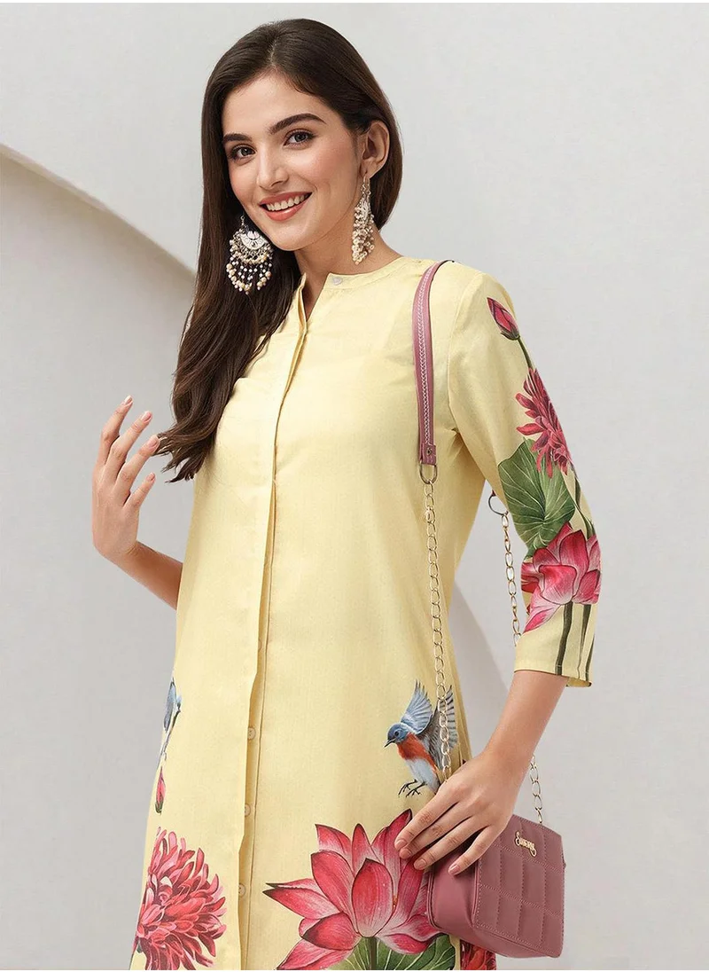 آي شين Straight Fit Printed Pattern Round Neck Three-Quarter Sleeves Yellow Colour Knitted Cotton Kurta Set for Women with Semi Elastic Closure - A Must-Have for Every Wardrobe