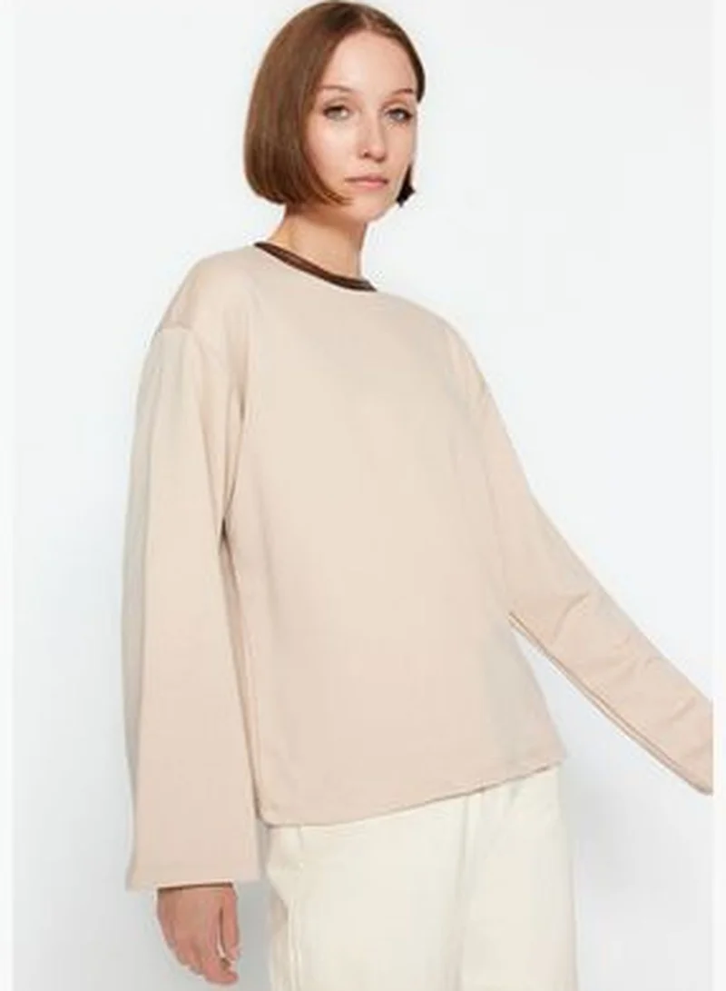 trendyol Beige Collar with Foil Print Thick Regular/Regular Pattern Knitted Sweatshirt TWOAW24SW00130.