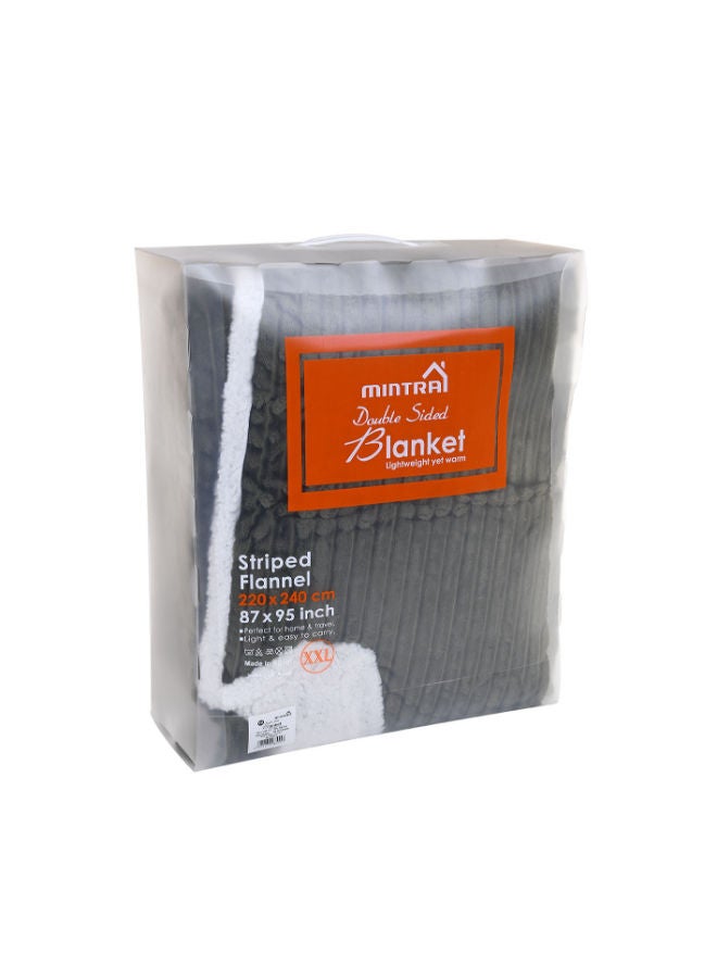 Mintra Blanket Double Sided Sherpa & Strip Soft Flannel Olive Green 220x240 - Image 3