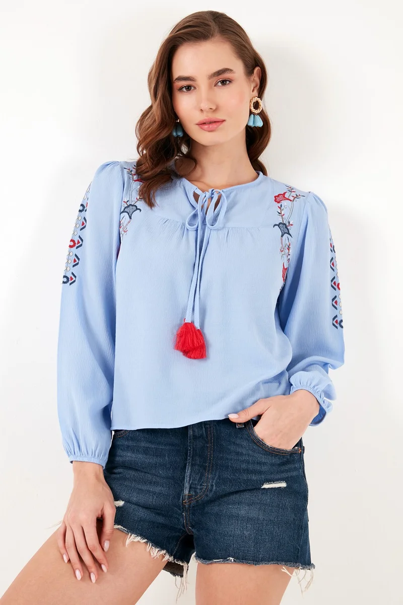 Lela Cotton Regular Fit Embroidered Blouse Women's Blouse 611BZ0359