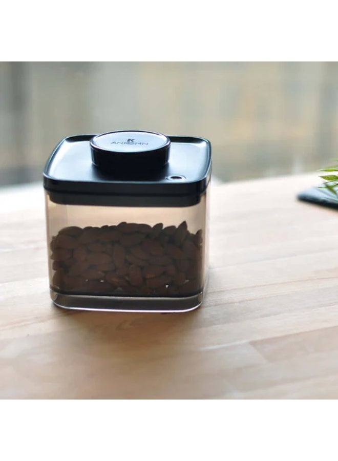 ANKOMN Turn‑N‑Seal Vacuum Coffee Container 2.4Ltr - Image 2