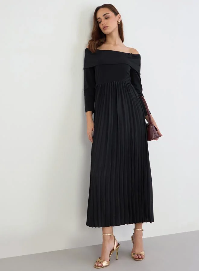 Black Off Shoulder Pleated Evening Maxi Dress