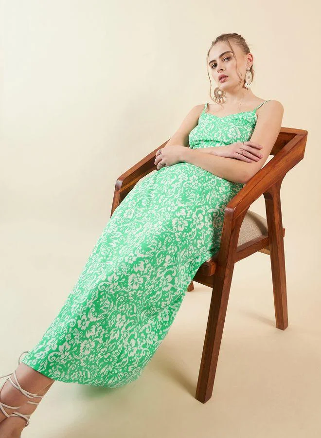مرفوعة Women Flared Casual Floral Print Maxi Dress