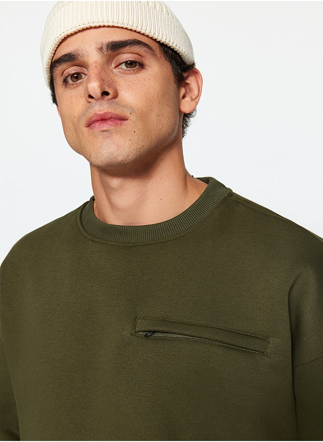 trendyol - Limited Edition Khaki Oversize/Wide Cut Zipper Pocket Inside Fleece Sweatshirt TMNAW24SW00007 - Image 1