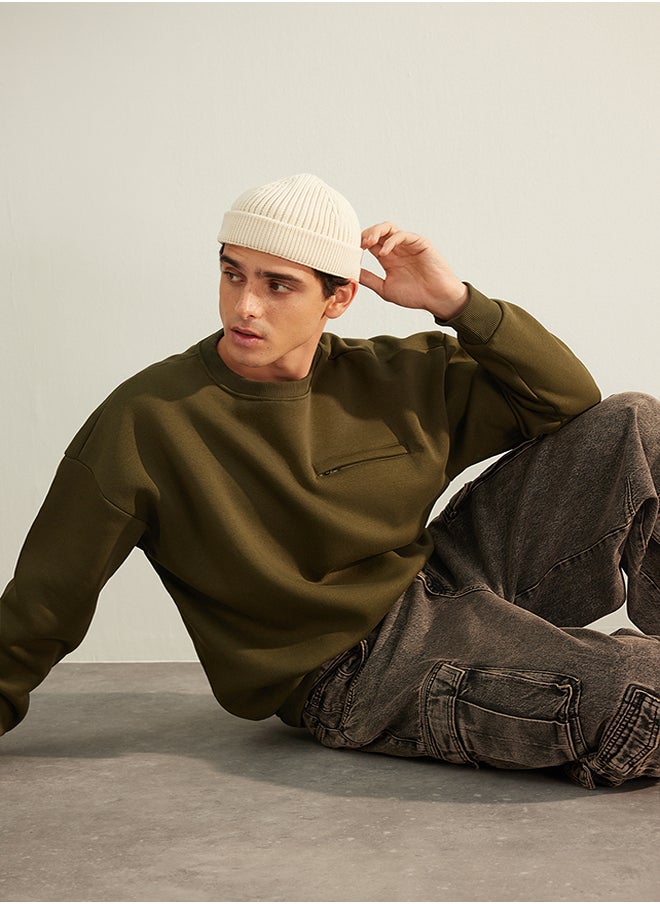 trendyol - Limited Edition Khaki Oversize/Wide Cut Zipper Pocket Inside Fleece Sweatshirt TMNAW24SW00007 - Image 1