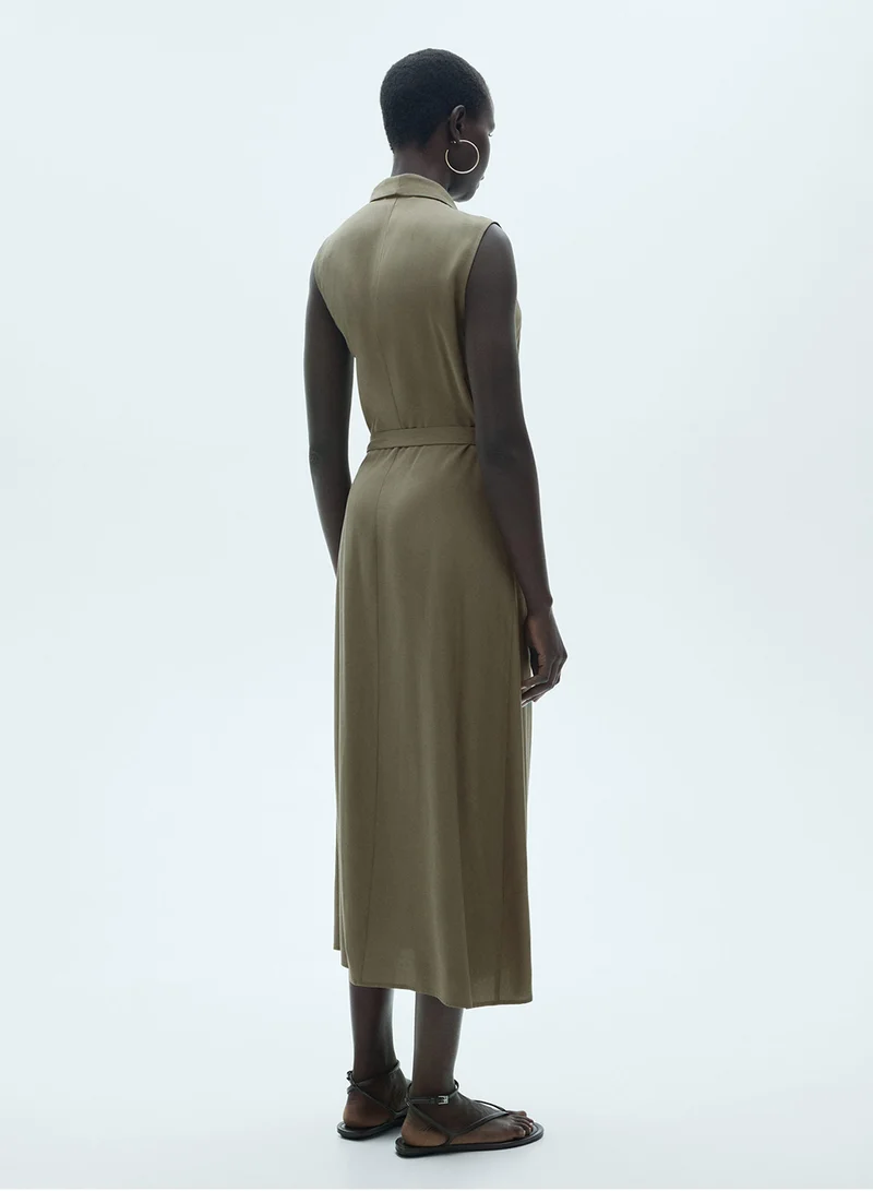 مانجو Sleeveless Wrap Dress