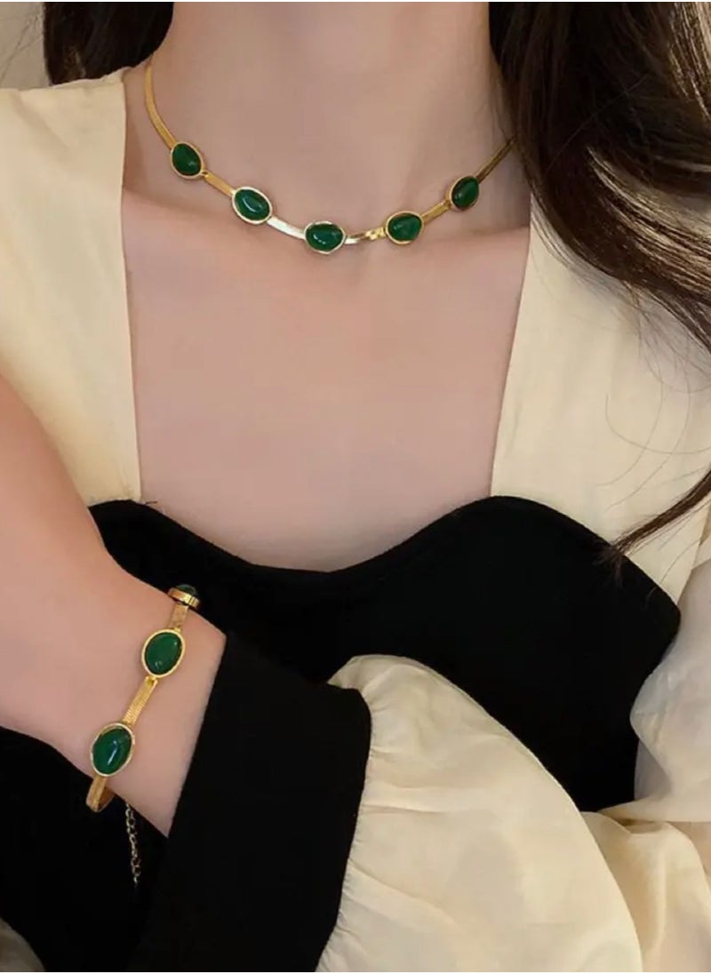 NEW STYLE - Luxury & Elegant 18k Gold Plated Necklace & Bracelet Jewelry Set For Women Inlaid With Green Jade Stone - Image 1