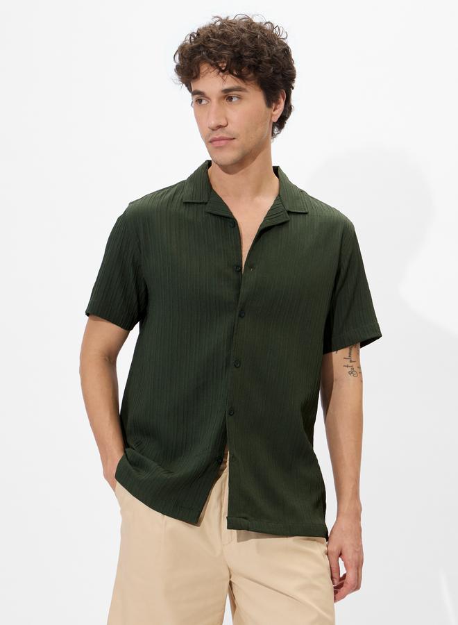 ذا سوليد ستور قميص بياقة ريزورت بنقشة بارزة - Image 1