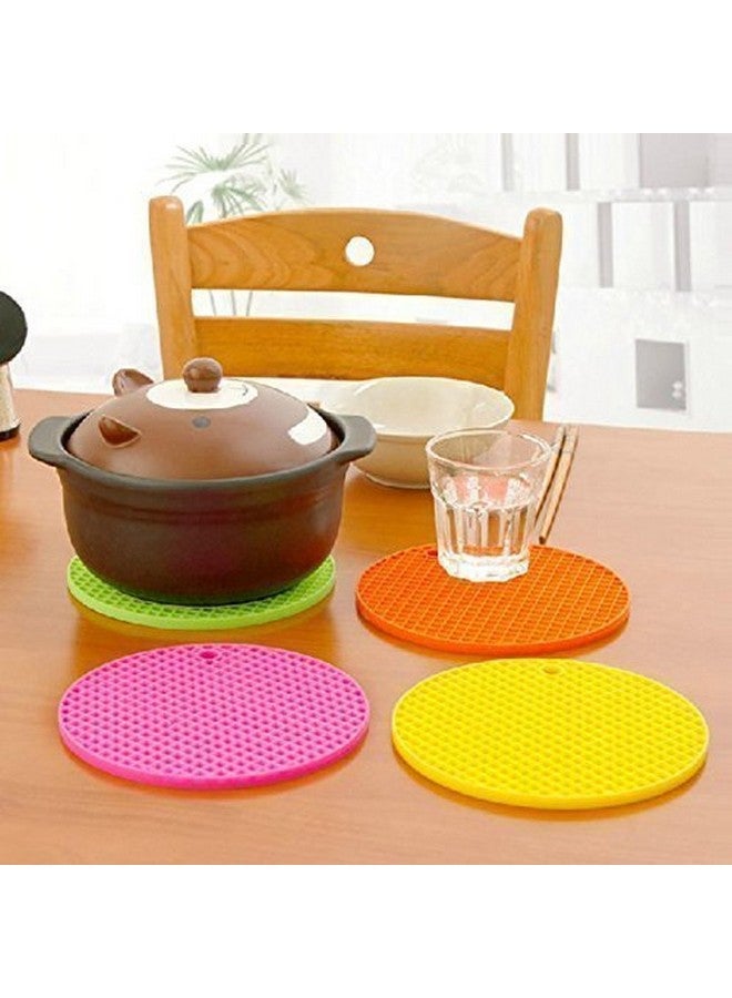 Gadget Deals Gadget Deals Silicone Trivets Mats - Hot Mats for Dining Table & Kitchen Counter - Pack of 4  - Image 4