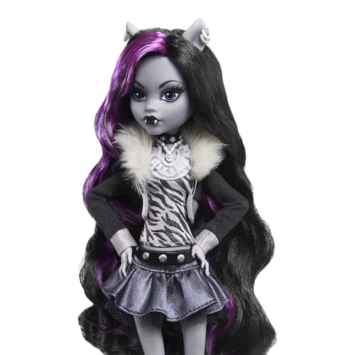 MONSTER HIGH دمية دراما الوحش العالية، كلودين وولف بالأبيض والأسود، نسخة قابلة للجمع مع ملصقات بحجم الدمية وحجم الحياة، موضوع فيلم رعب - Image 3