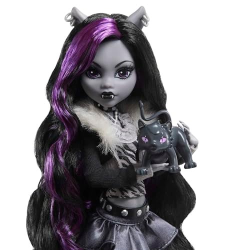 MONSTER HIGH دمية دراما الوحش العالية، كلودين وولف بالأبيض والأسود، نسخة قابلة للجمع مع ملصقات بحجم الدمية وحجم الحياة، موضوع فيلم رعب - Image 2