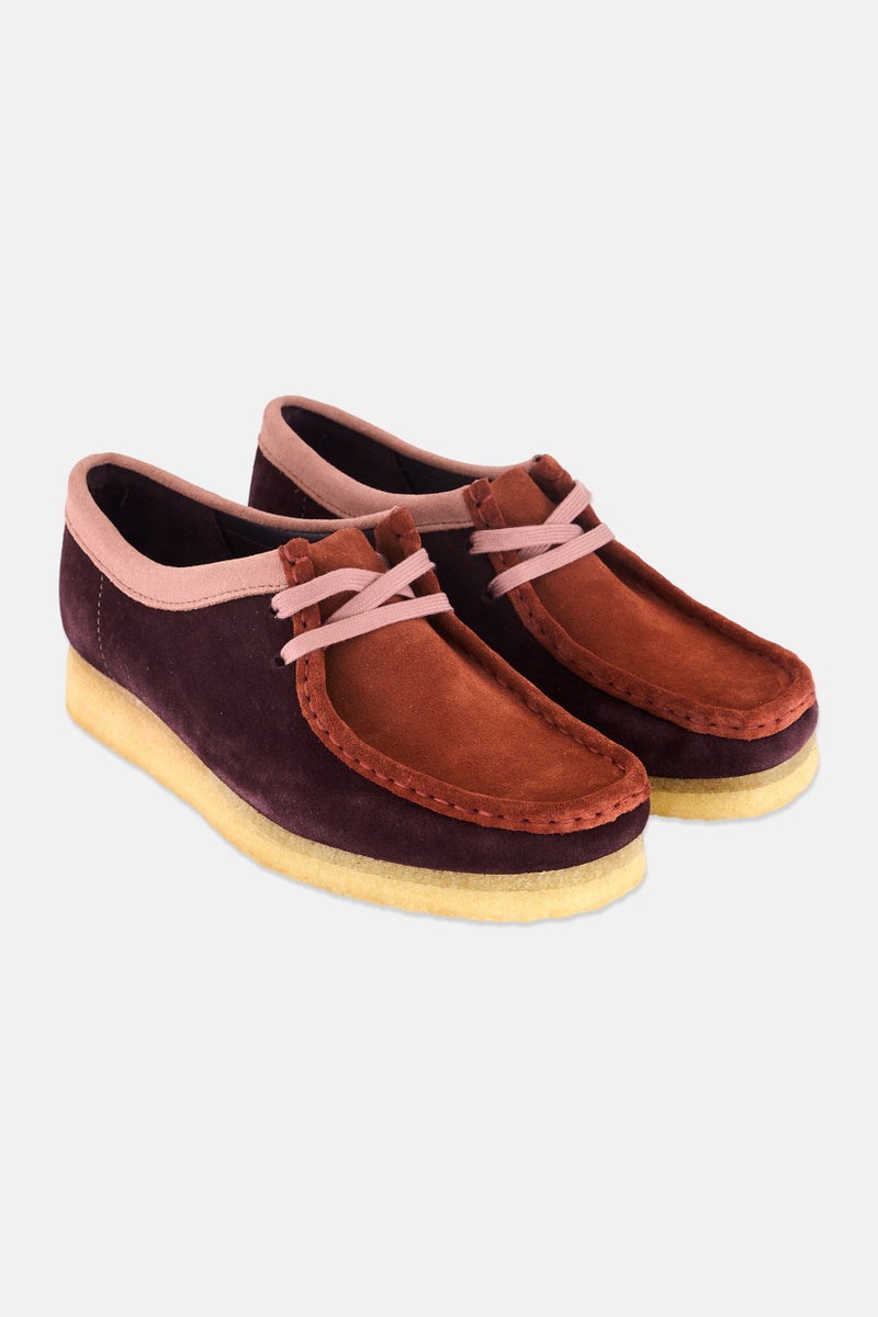 clarks أحذية نسائية من جلد السويد برباط، مارون - Image 1