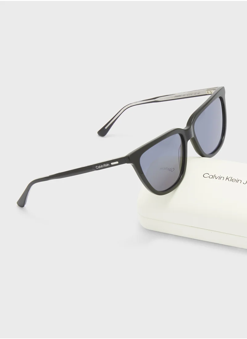 كالفن كلاين Modified Rectangle Sunglasses