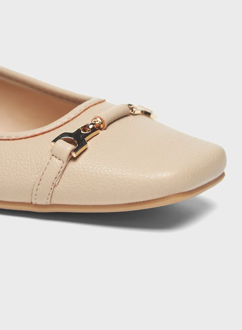 shoexpress Square Toe Ballerinas