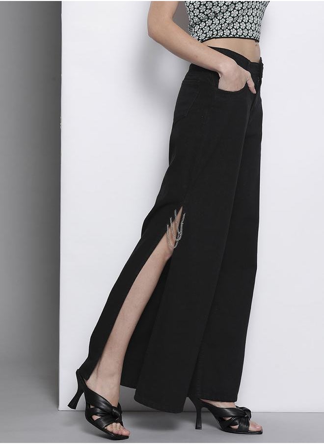 SASSAFRAS - Solid Chain Detail Side Slit Jeans by Styli - Image 1
