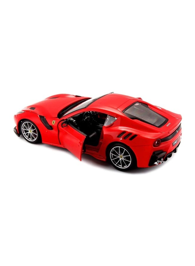 Bburago سيارة فيراري F12 TDF مصنوعة من المعدن (1:24) - Image 2