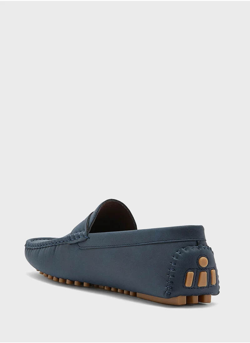 روبرت وود Nubuck Casual Loafers