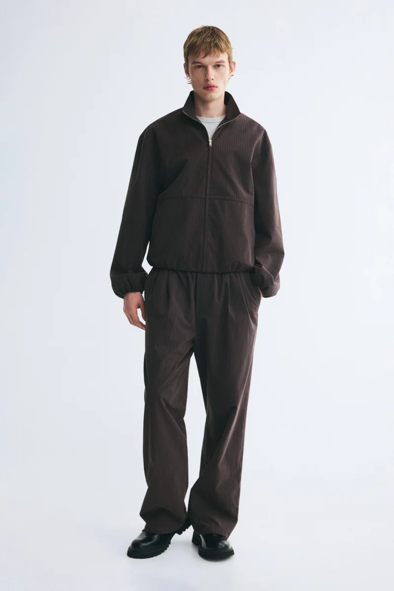 Loose Fit Pleated trousers